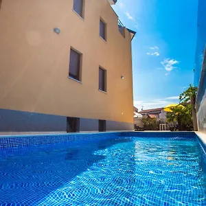 Sara Apartament Poreč